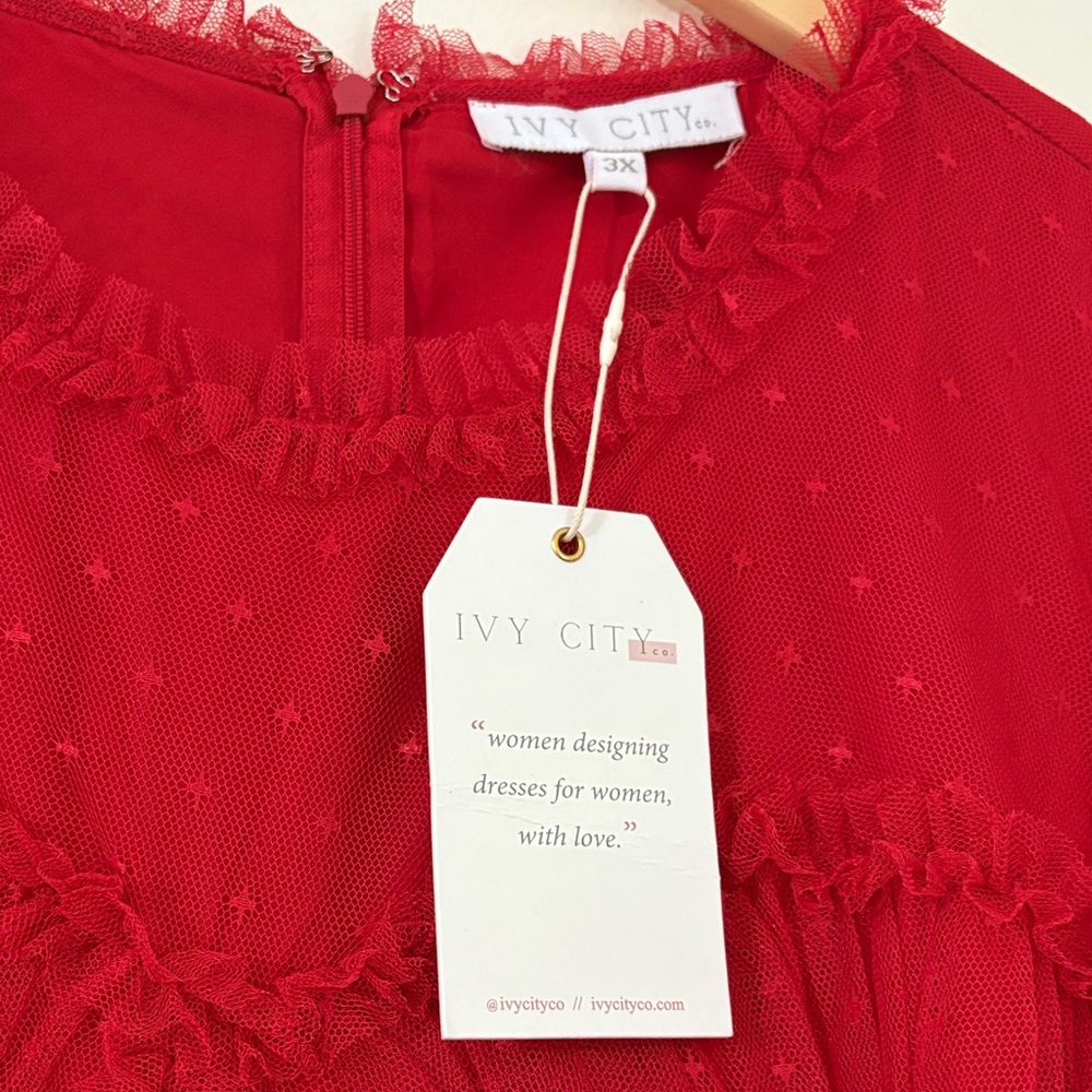 NWT Ivy City Co Red Star Tulle Maxi Dress 3X - Picture 9 of 15
